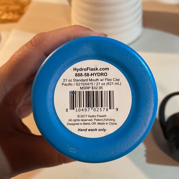 Hydro Flask 21oz Standard Mouth W Flex Cap Pacific - Picture 10 of 11